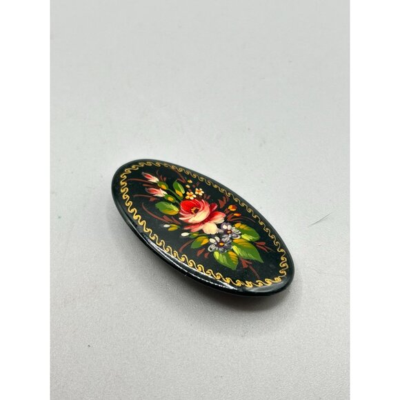 Russian Lacquered Pin Brooch Hand Painted Black Floral Design Oval Shaped Signed - Picture 4 of 6
